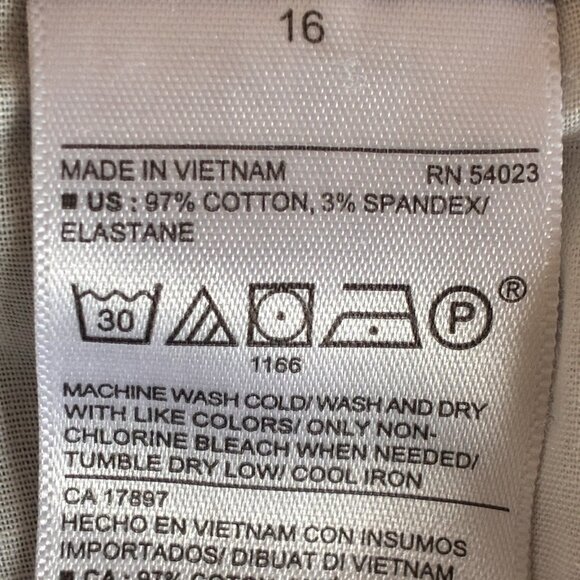 Lot of three pairs of shorts Old Navy Womens 16 Black Gray Blue Pockets Cotton - Picture 7 of 9